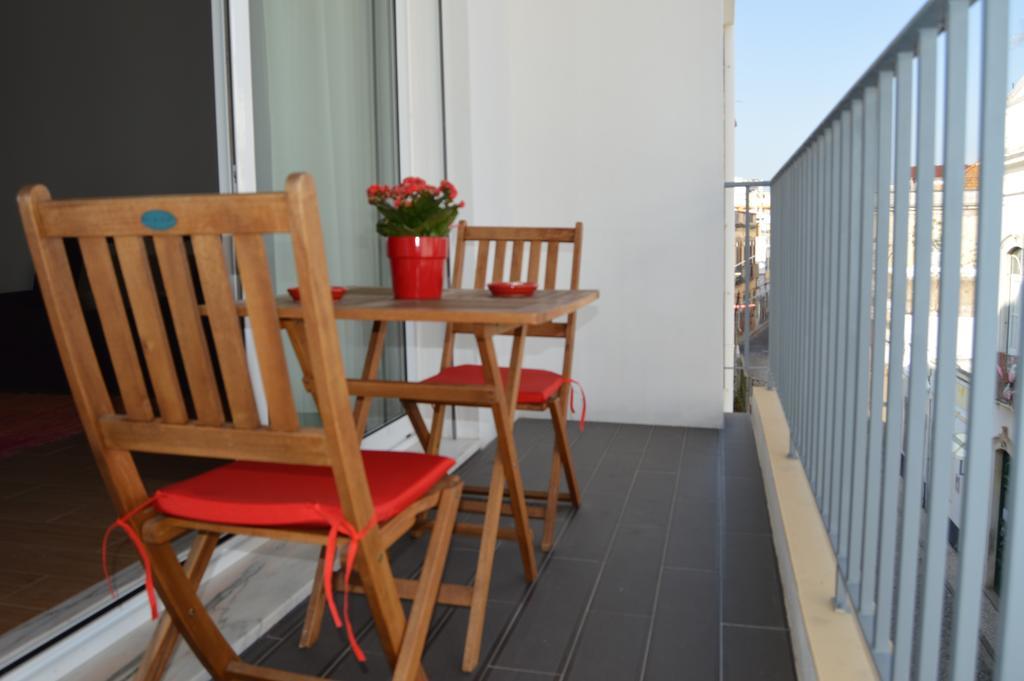 Entrecubos Guesthouse Olhao Ruang foto