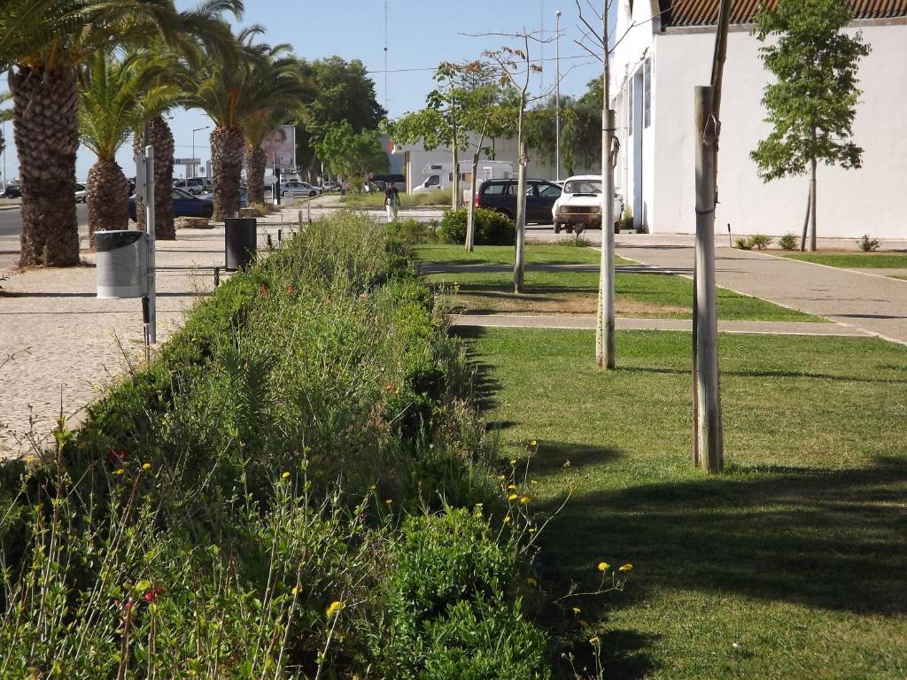 Entrecubos Guesthouse Olhao Bagian luar foto